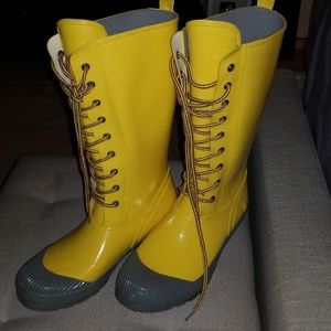 Yellow Steve Madden rain boots (only worn once)